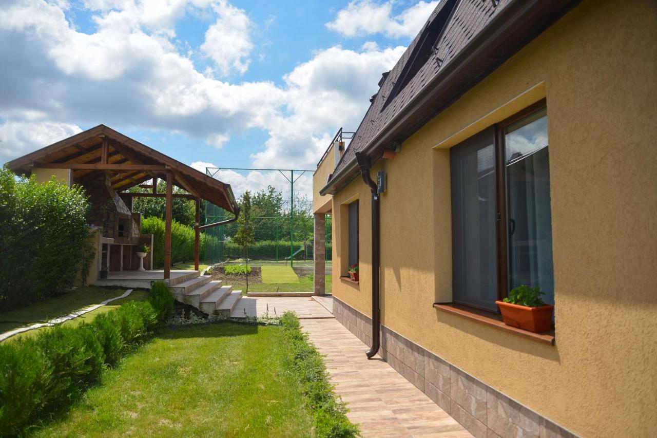 Guest House Erida Trastenik Kültér fotó