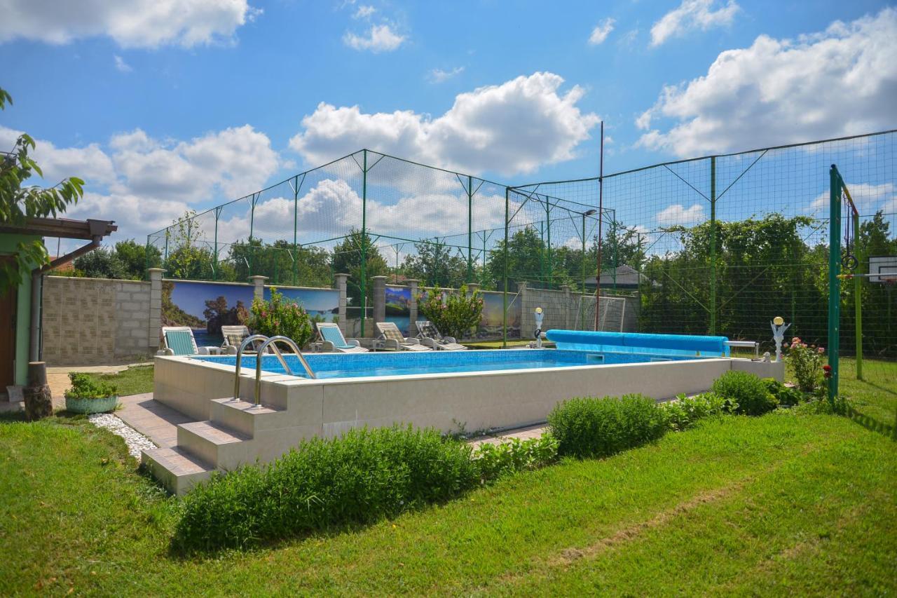 Guest House Erida Trastenik Kültér fotó