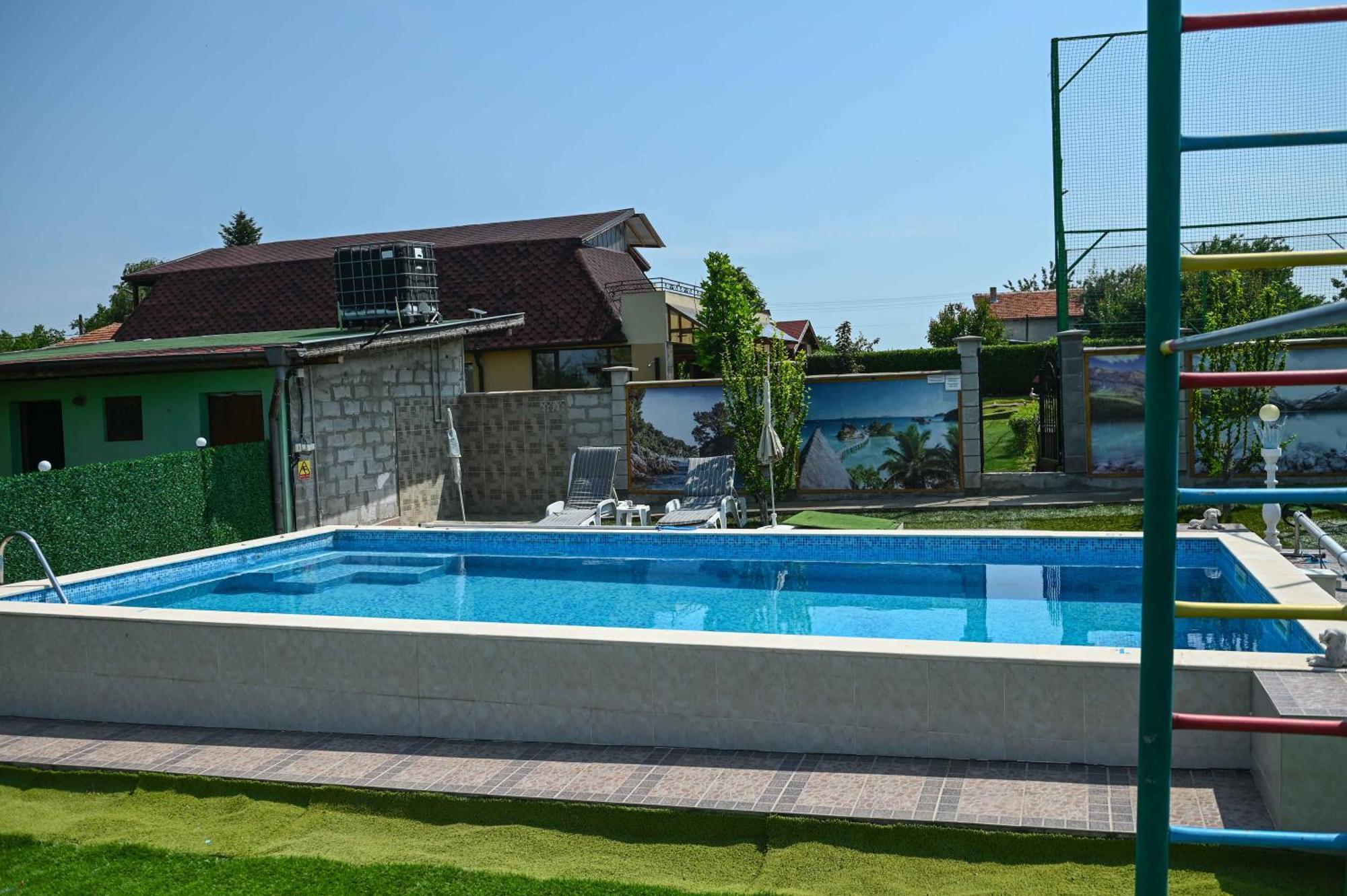 Guest House Erida Trastenik Kültér fotó
